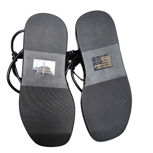 Torrid Size 10WW (Wide Width) Black Sandals - Picture 7 of 14